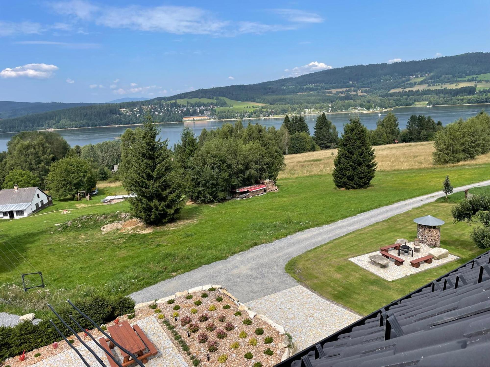 Loučovice Apartmany Hajovna Lipno מראה חיצוני תמונה